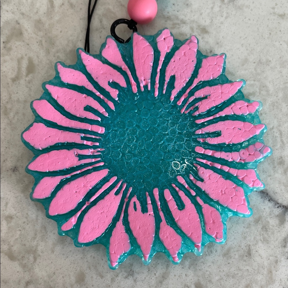 Flower car freshie